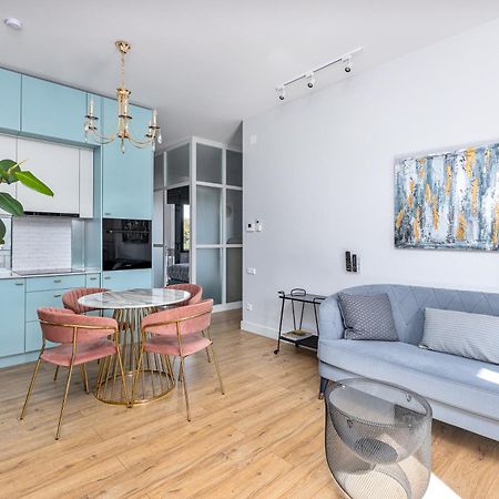 Hcg Art'Muse Apartment باتومي المظهر الخارجي الصورة